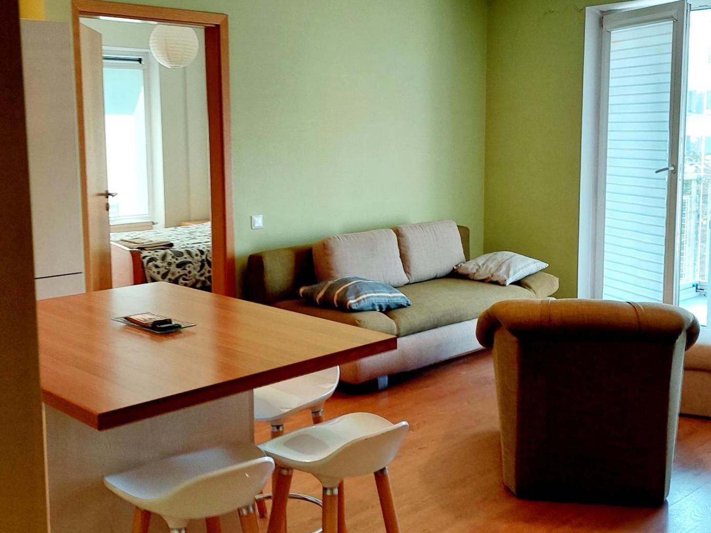 New Apartament Very Close To The City Centre Vilnius Bagian luar foto